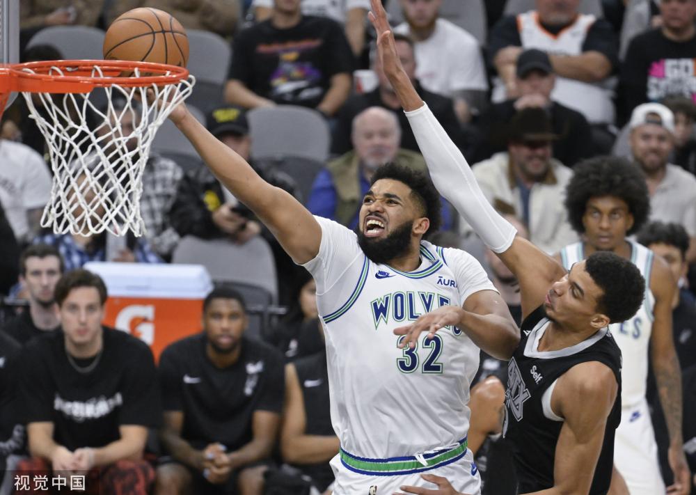 高远在与荷 高远在与荷