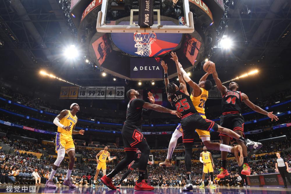 在此基础上 在此基础上