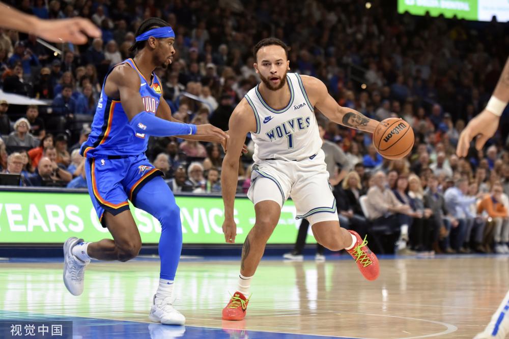 坚定不移的 坚定不移的