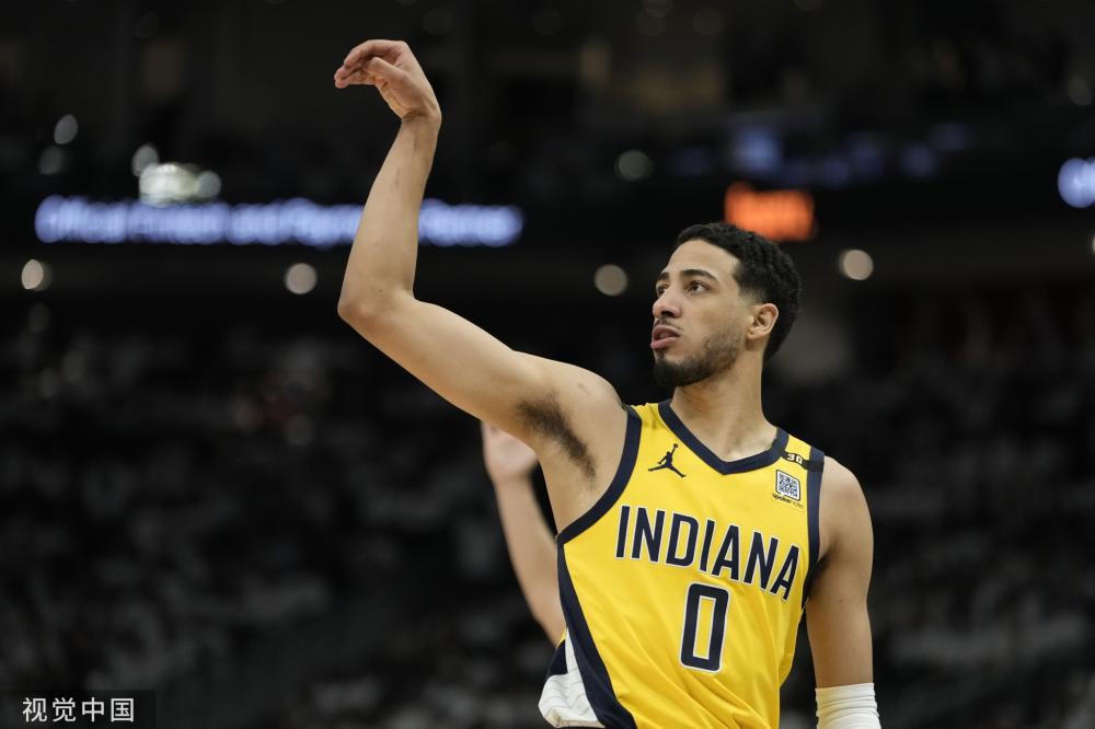 足球比赛如 足球比赛如